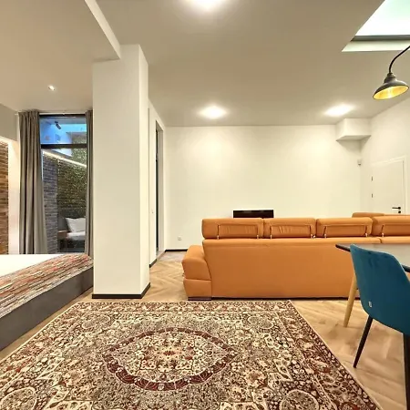 London - Basement Appartement *